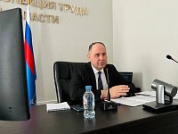 Санников Алексей Сергеевич главный руководитель Государсвтенной инспекции труда провёл интервью и ответил на самые часто задаваемые вопросы