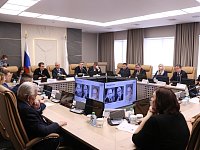 От покрытия имплантов до антенн для гаджетов: саратовские ученые представили в Думе передовые разработки