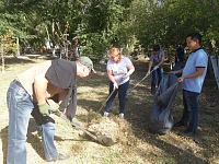 На большую уборку вышли представители предприятий