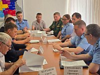 26 июня на базе администрации Дергачёвского муниципального района прошло рабочее совещание, на котором обсудили важные вопросы работы органов власти и результаты профилактических мероприятий по противодействию экстремистской и террористической деятельност