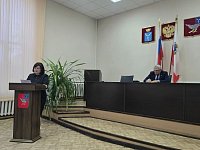 18 мая, в зале заседаний состоялось еженедельное постоянно действующее совещание под председательством главы Дергачёвского муниципального района С. Н. Мурзакова. В совещании приняли участие руководители организаций и учреждений района.