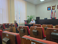 Глава района С.Н. Мурзаков  провёл личный приём граждан.