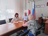Сегодня с рабочим визитом р. п. Дергачи посетила министр культуры Саратовской области - Щелканова Наталия Юрьевна.