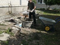Продолжаются работы по капитальному ремонту в здании "новой" школы МОУ "СОШ №1 р.п.Дергачи".